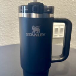 Stanley Drinkware – 30 oz